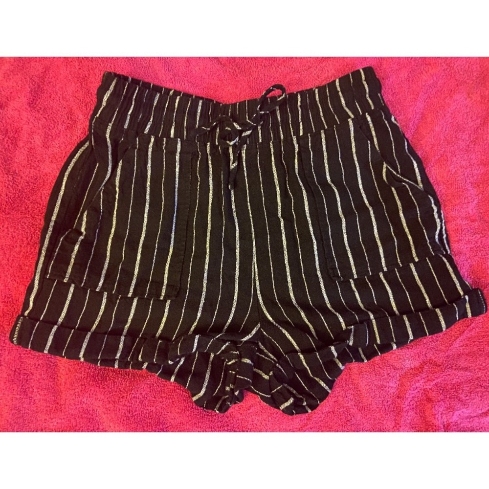 NWO-Women’s High Waisted Striped Rolled hem Shorts